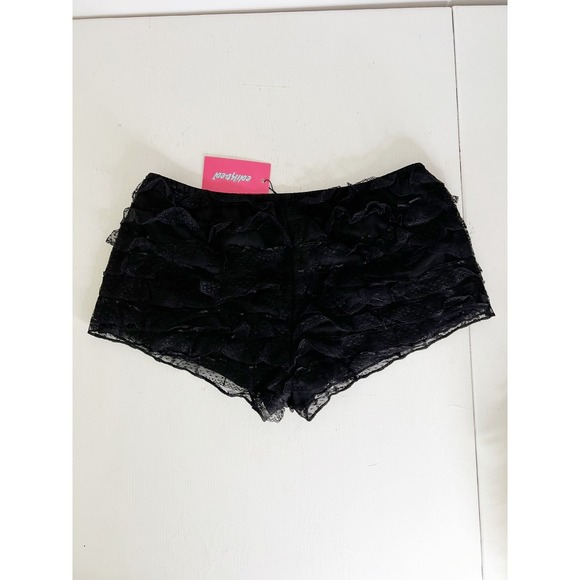 Edikted Ruffled Lace Shorts Black Julianna Hot Pants Bloomer High Waisted NWT - Picture 4 of 7